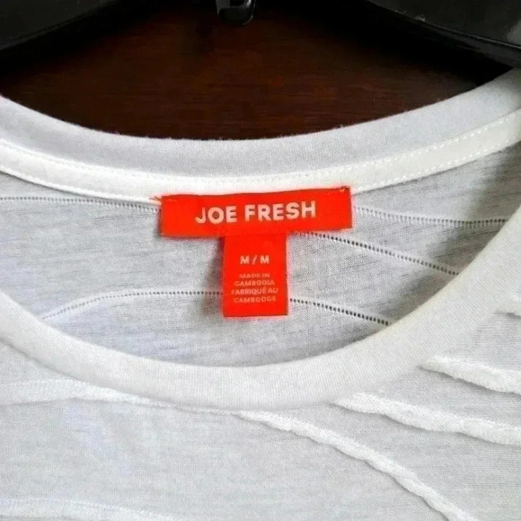 ❤️ Joe Fresh White Top Medium Short Sleeved - Picture 4 of 4